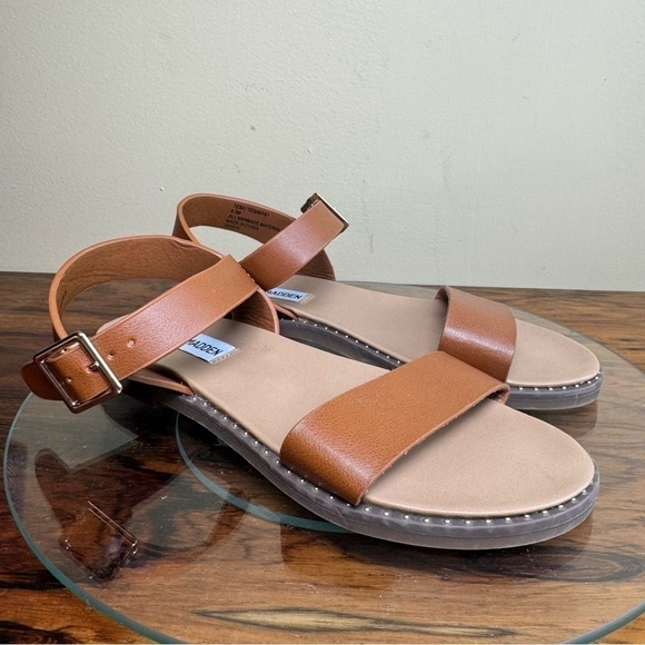 Steve Madden Tesa Slingback Sandal in cognac - Picture 6 of 15